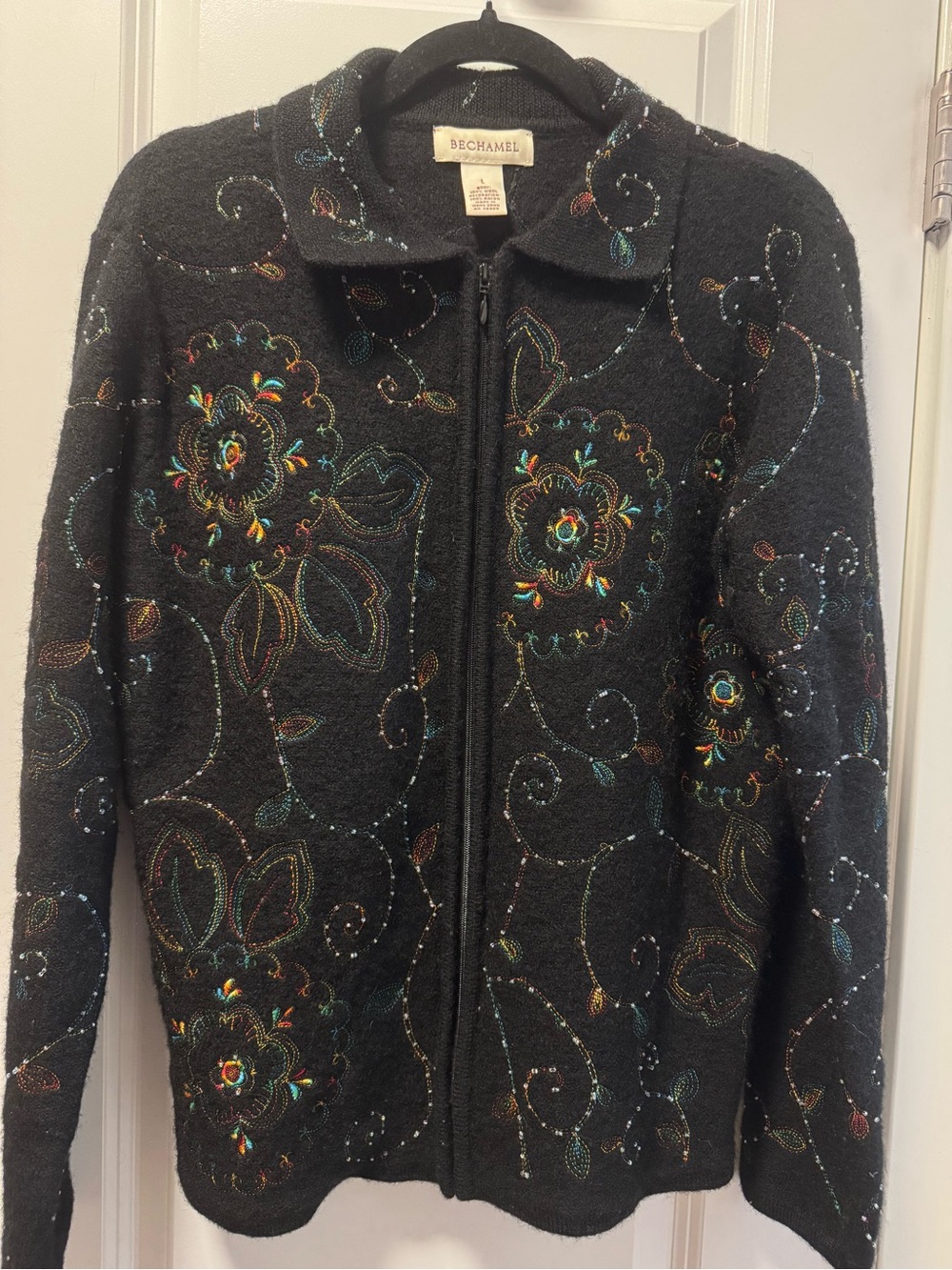 Vintage women’s Large wool Bechamel Black Floral-Embroidered Zip Jacket